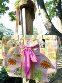 Peek-A-Boo Bag Pattern by Among Brenda's Quilts