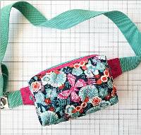 Alpen Belt Bag Pattern by Kristina Brinkerhoff of Center Street Quilts
