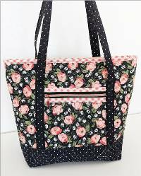 Fleetwood Tote Pattern by Kristina Brinkerhoff of Center Street Quilts