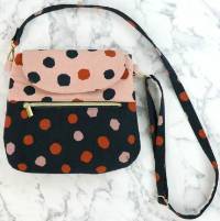 Ginger Crossbody Bag Pattern by Sallie Tomato