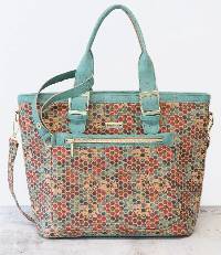 Phlox Handbag Pattern by Sallie Tomato