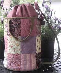 Go To Market Bucket Bag Pattern by Carol Dockery of Quilter By Night