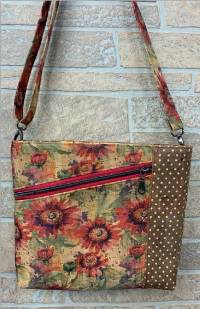 Marji Zip Bag Pattern by Jessica VandenBurgh of Sew Many Creations