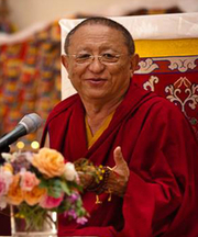 Chökyi Nyima Rinpoche på sommerlejren 2016