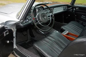 Mercedes-Benz 280 SL. CLICK HERE / KLIK HIER