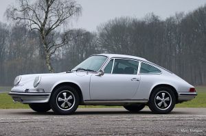 Porsche 911 2.2 T. CLICK HERE / KLIK HIER