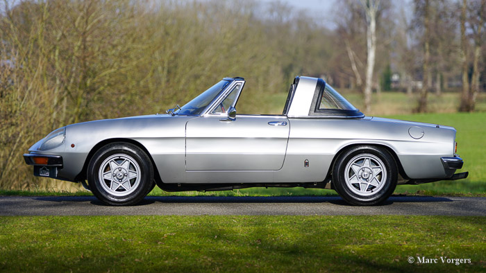 Alfa Romeo 2000 Spider Veloce