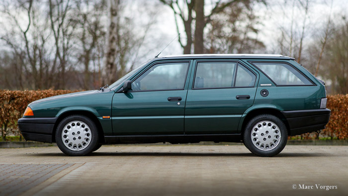 View the presented car online