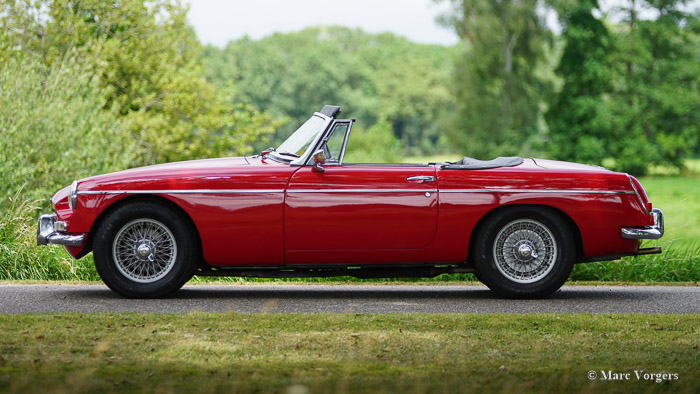 View the presented car online