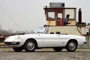 Alfa Romeo Spider. CLICK HERE