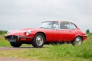 Jaguar E-type V12 2+2 FHC. CLICK HERE