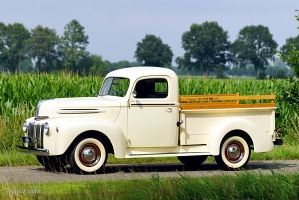 Ford pickup truck. CLICK HERE