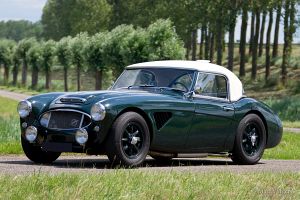 Austin Healey 100/6. CLICK HERE/KLIK HIER