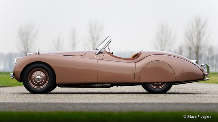 Jaguar XK 120 roadster. CLICK HERE