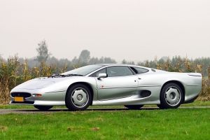 Jaguar XJ220. CLICK HERE