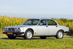 Jaguar XJ6 4.2 Litre. CLICK HERE