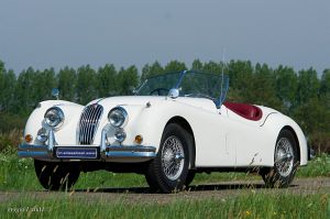 Jaguar XK 140 OTS (roadster). CLICK HERE / KLIK HIER