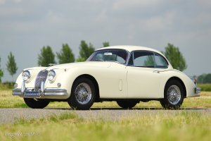 Jaguar XK 150 FHC. CLICK HERE