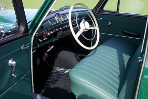 Mercedes-Benz 180. CLICK HERE/KLIK HIER