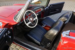 Mercedes-Benz 230 SL. CLICK HERE