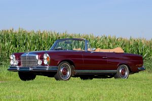 Mercedes-Benz 280 SE 3.5 V8. CLICK HERE / KLIK HIER