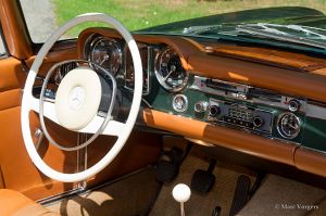 Mercedes-Benz 250 SL CLICK HERE / KLIK HIER