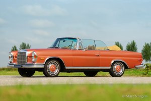 Mercedes-Benz 280 SE. CLICK HERE