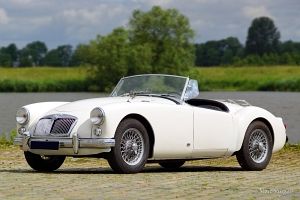 MG MGA 1600 roadster. CLICK HERE