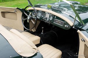 MG MGA 1600 roadster. CLICK HERE / KLIK HIER