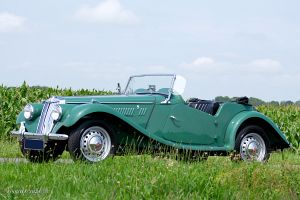 MG TF 1250. CLICK HERE / KLIK HIER