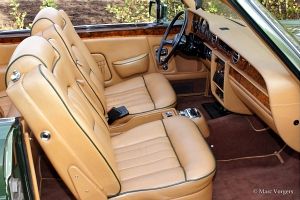 Rolls Royce Corniche. CLICK HERE