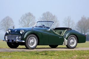 Triumph TR 3a. CLICK HERE / KLIK HIER