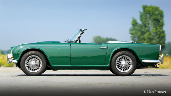 Triumph TR 4. CLICK HERE