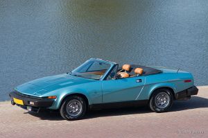 Triumph TR 8 CLICK HERE / KLIK HIER