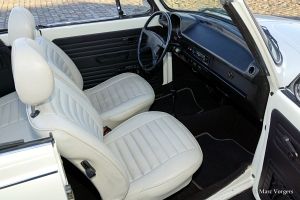 VW 1303 convertible. CLICK HERE