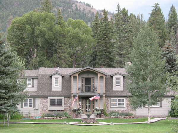 Arbor House on the River South Fork CO