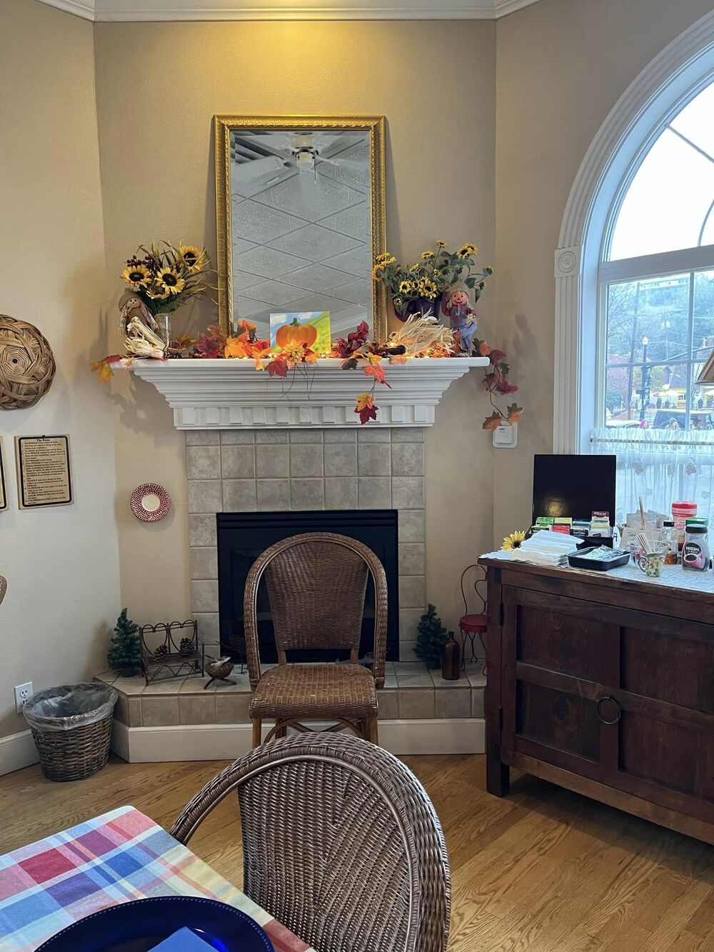 Old Town Guesthouse welcomes fall