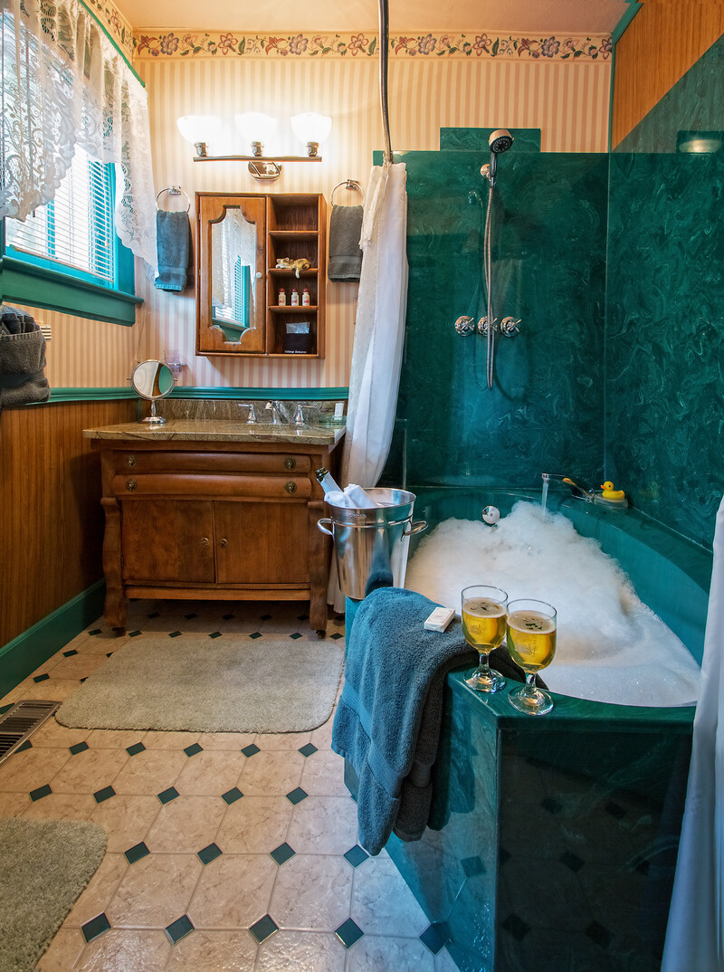 Each suite features a private bath at Holden House