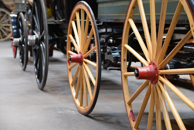 Museums are closeby Holden House to visit during your stay