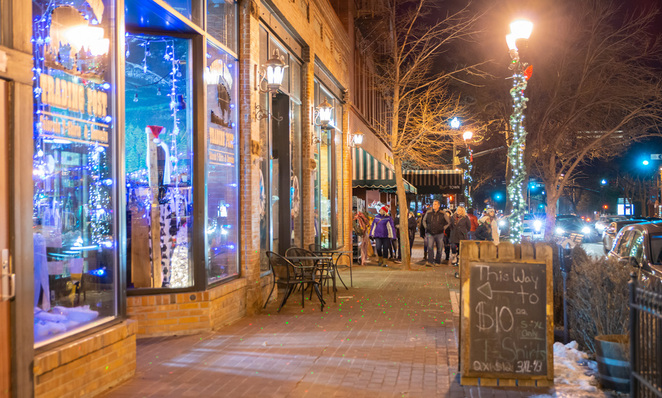 Historic Old Colorado City Christmas stroll nearby Holden House