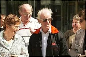 IMAGE: Gordon Prior (middle) surrounded by supporters. (Credit: ABC)